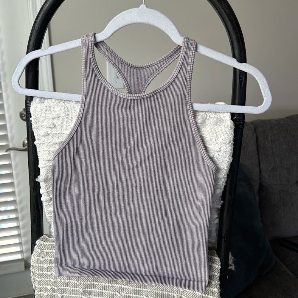 Seamless ribbed workout tank